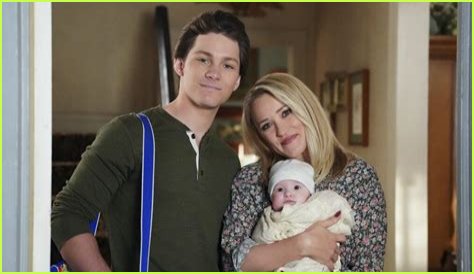 Is Emily Osment Having Children? Unveiling The Truth